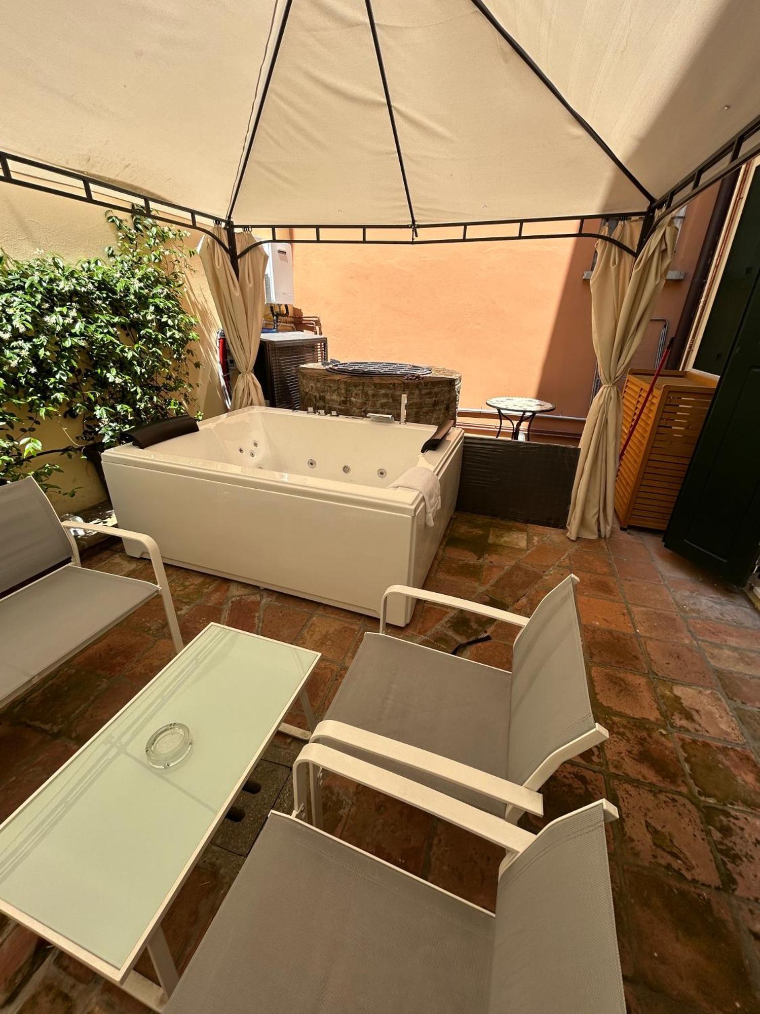 Frassinago Deluxe Suites-Bolognarooms Bolonha Exterior foto